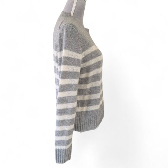 WHITE + WARREN Gray Ivory Striped 100% Cashmere Soft Cozy Crewneck Sweater Small - Picture 3 of 9